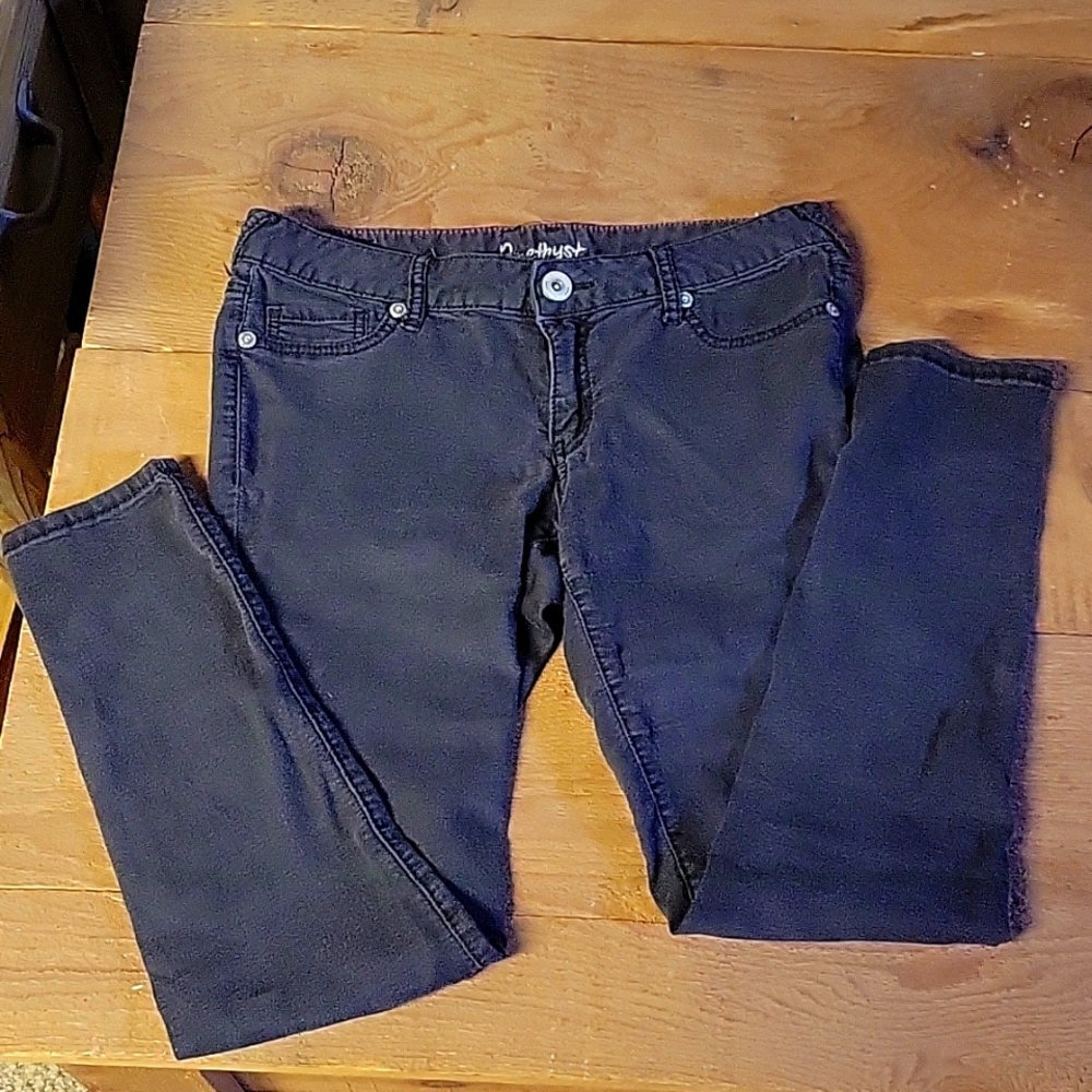 Black skinny jeans